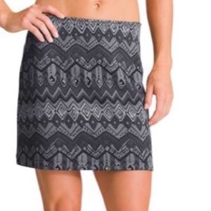 Athleta EUC black triad tribal tech skirt